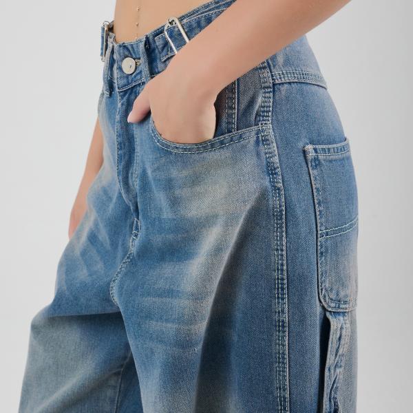 Baggy-Fit Vintage Washed Denim