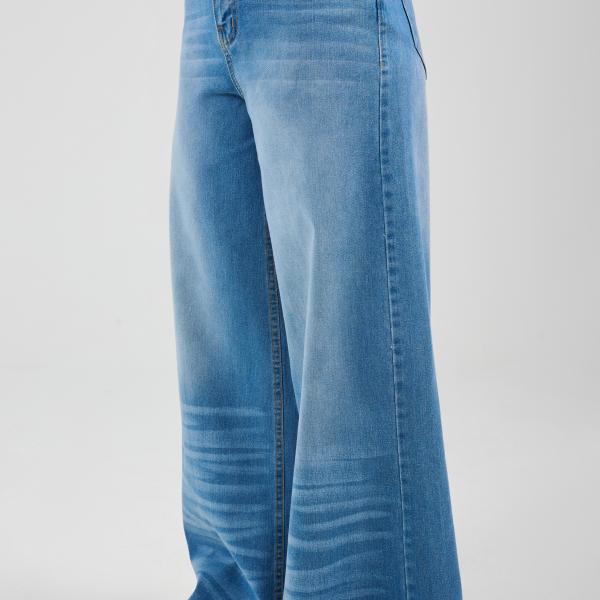 Wide-Loose Strapped Mid Blue Denim