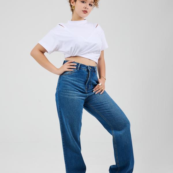 Classic-Straight Mid Blue Denim