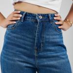 Classic-Straight Mid Blue Denim