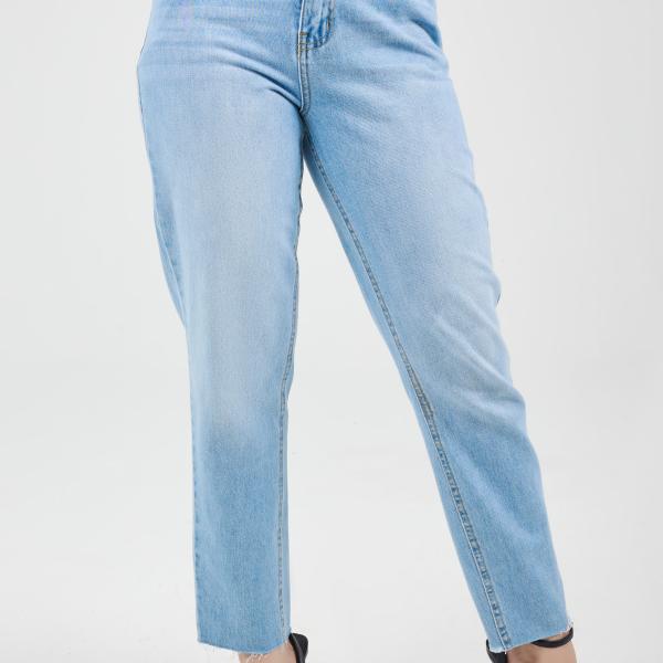 Mom-Fit Mid Blue Denim
