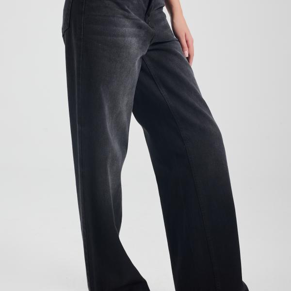 Classic-Straight Charcoal Black Denim