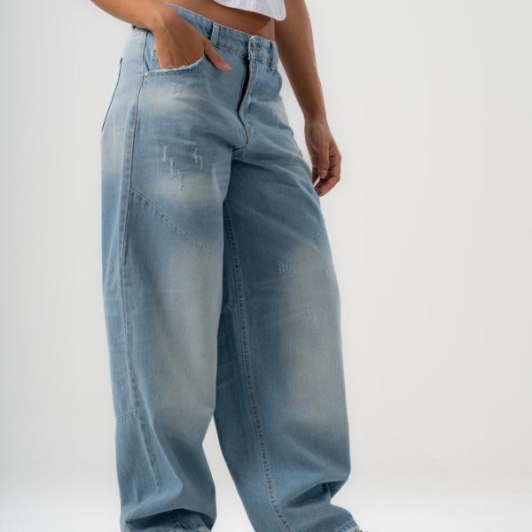 Baggy-Fit Faded Light Blue