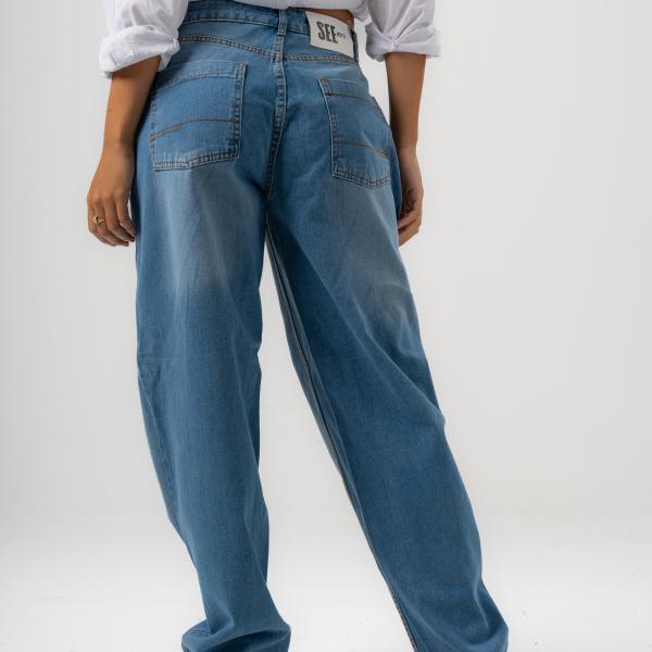Baggy-Fit Mid Blue Denim