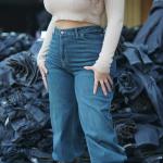 Wide-leg dark washed blue denim